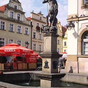 Jelenia Góra. fontanna w centrum